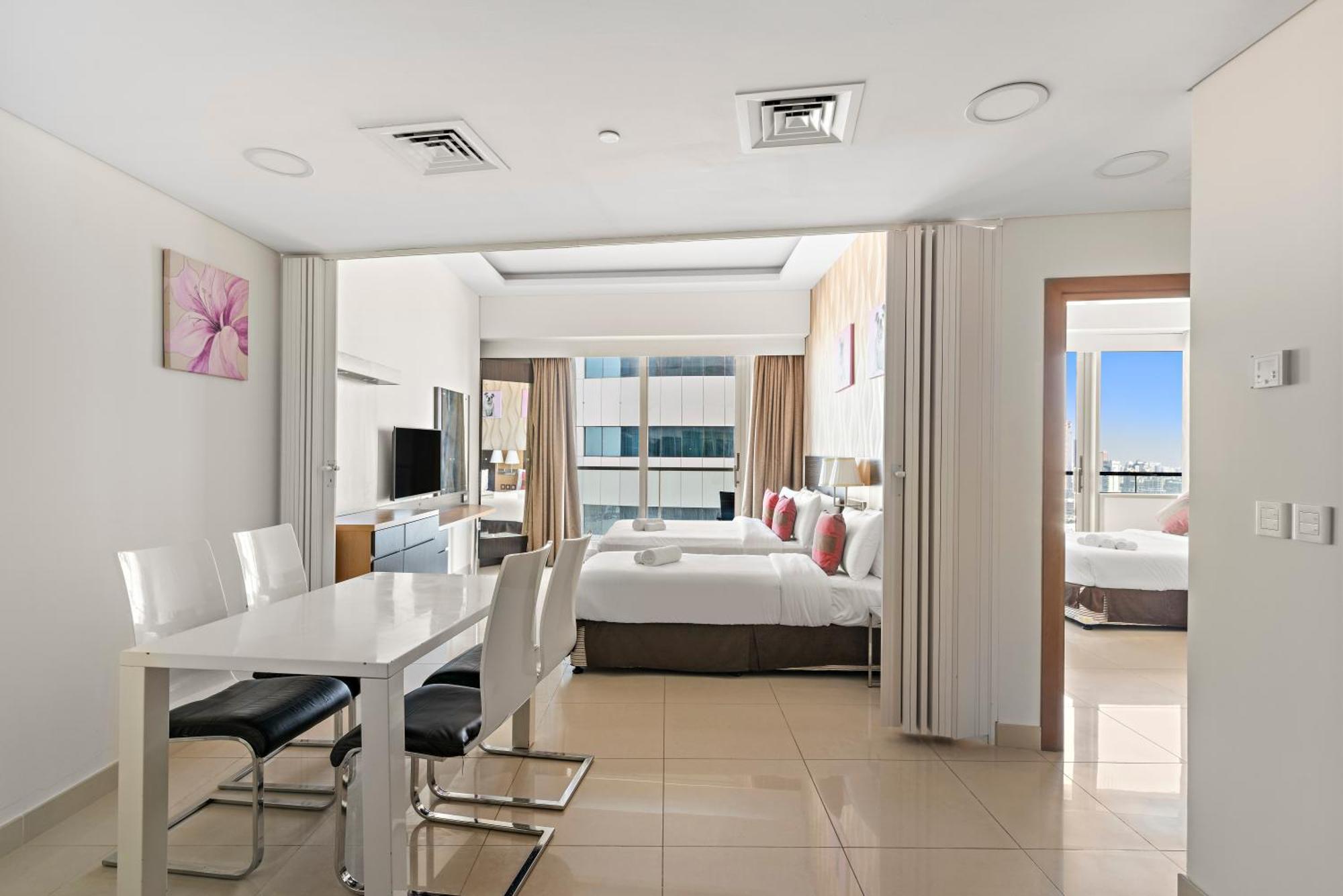 Great 2Br Apt Ocean Heights Dubaj Kültér fotó