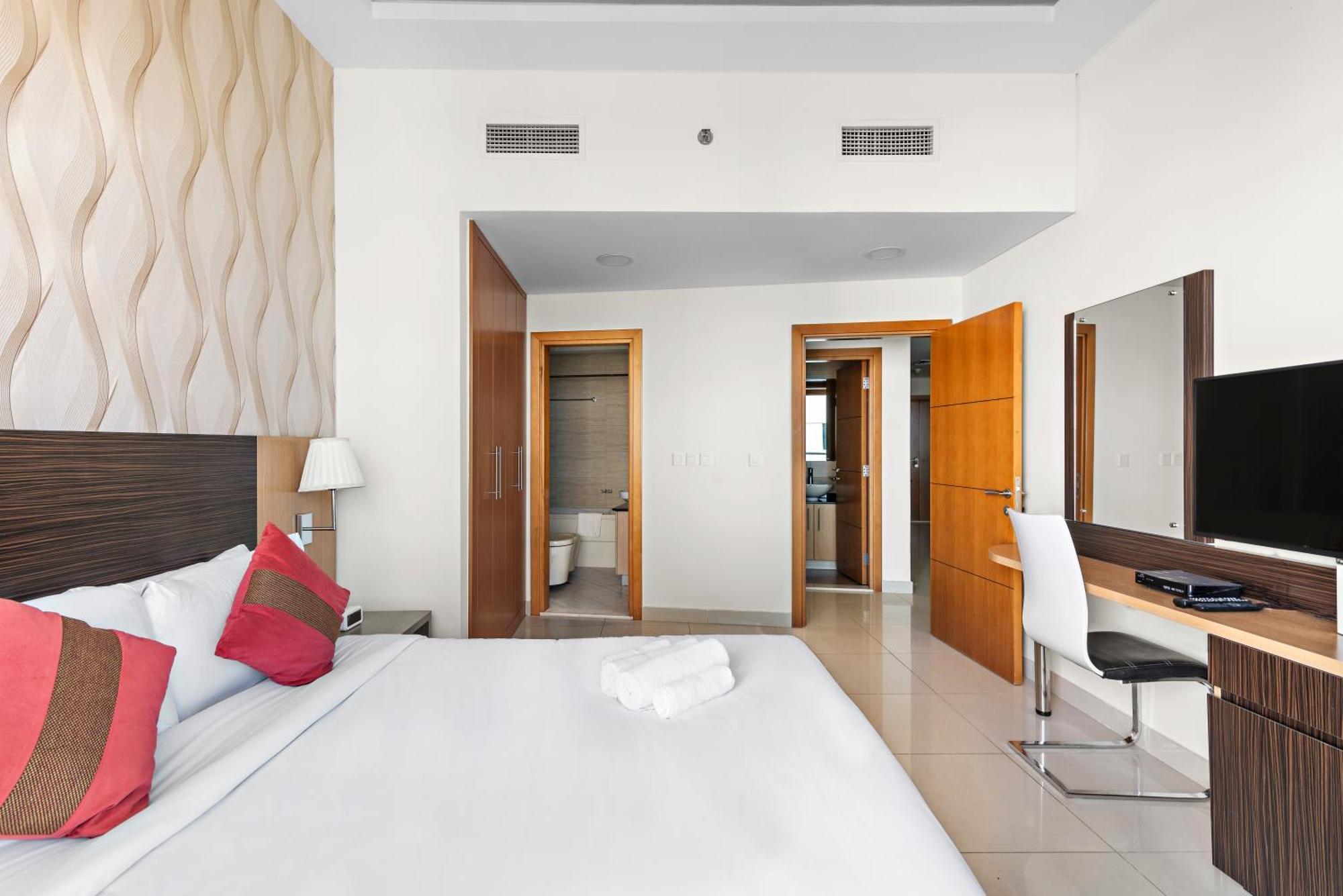 Great 2Br Apt Ocean Heights Dubaj Kültér fotó