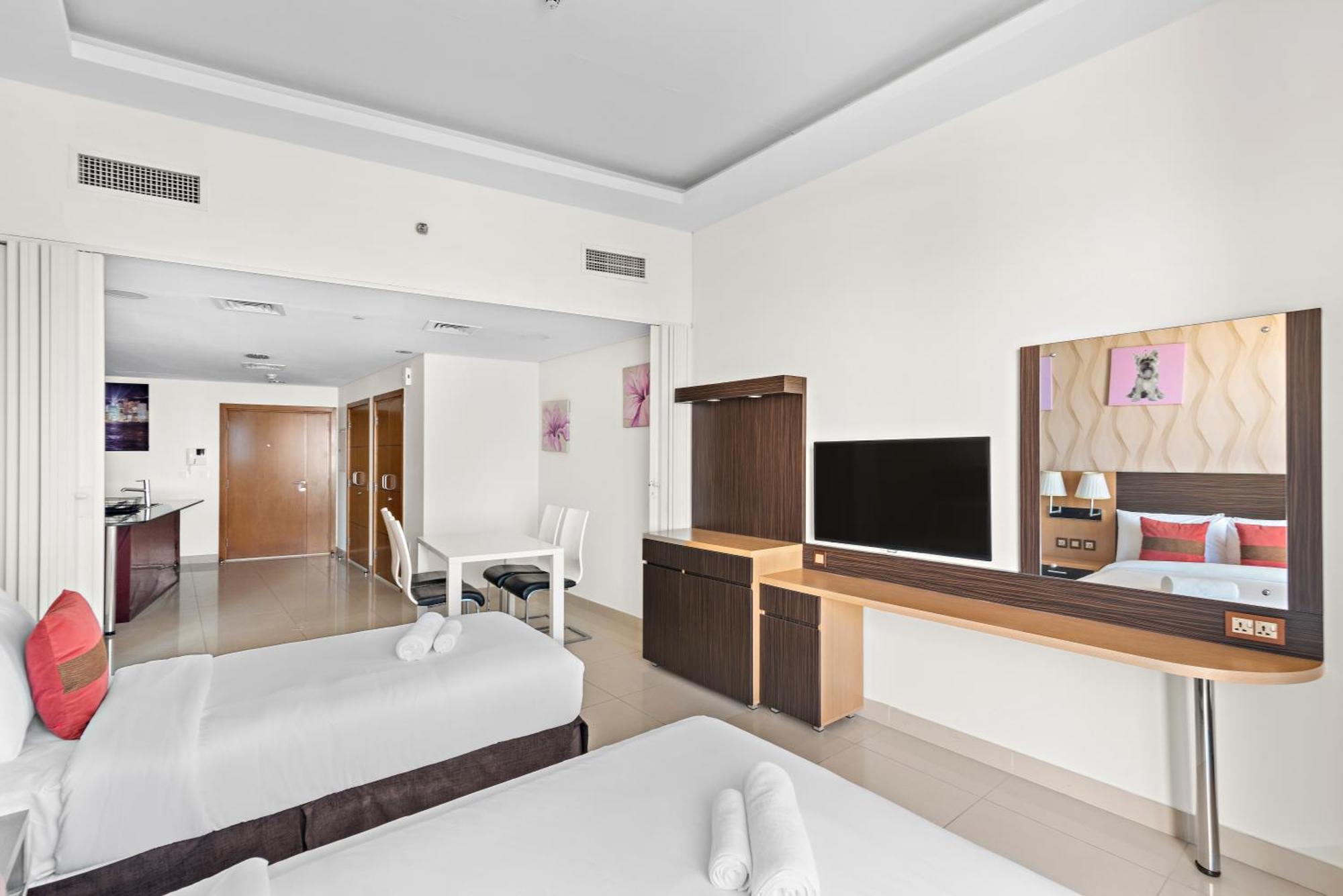 Great 2Br Apt Ocean Heights Dubaj Kültér fotó