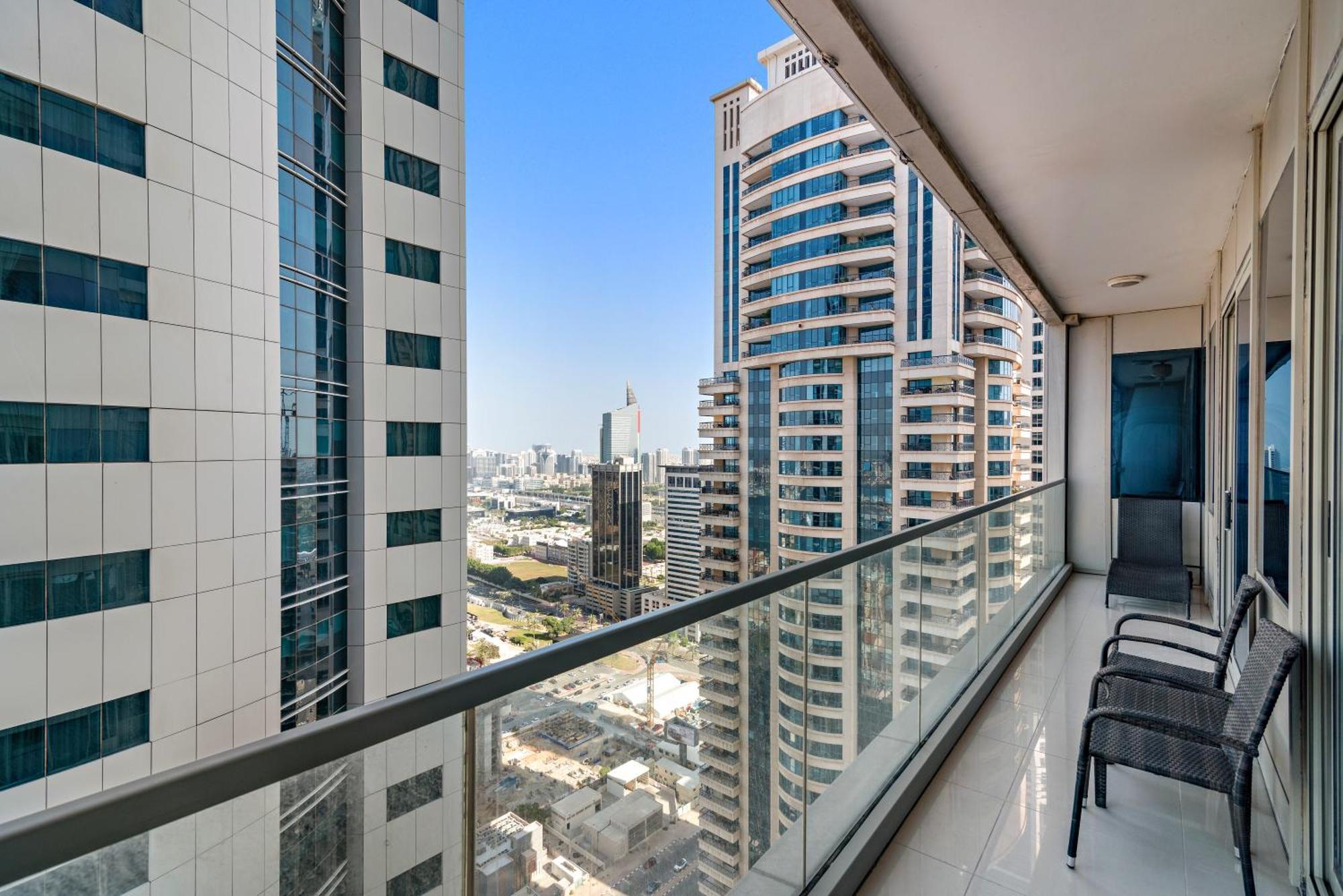 Great 2Br Apt Ocean Heights Dubaj Kültér fotó