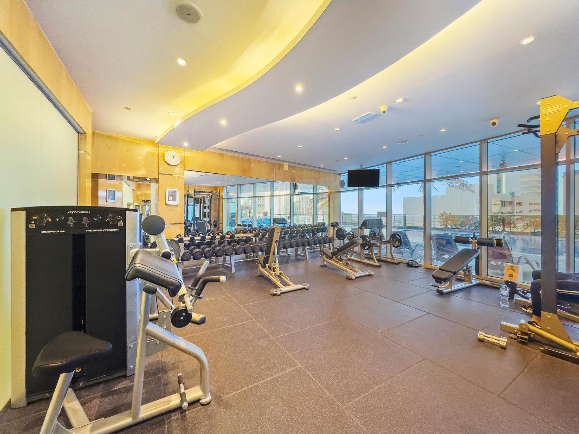 Great 2Br Apt Ocean Heights Dubaj Kültér fotó